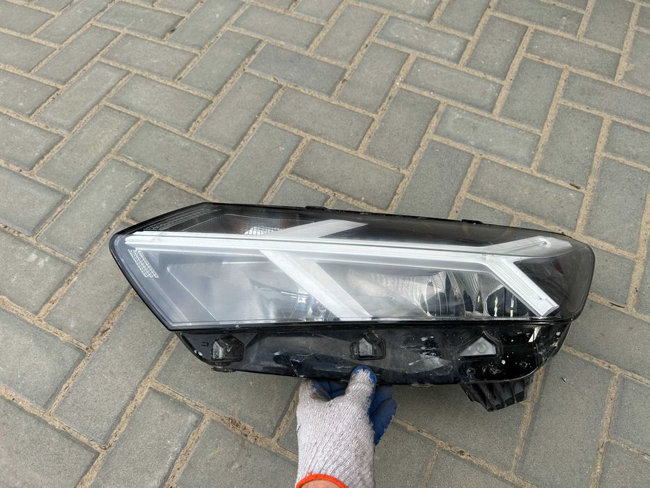 Dacia Sandero / Logan / Stepway III 3 / lampa LEWA przednia FULL LED 260601750R oryginał / EUROPA / wysyłka