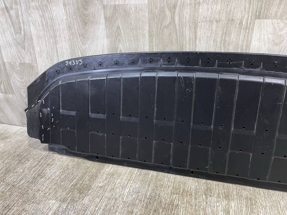 Бампер передний Skoda Skala ( 2019 - 2024 г. ) Защита днища