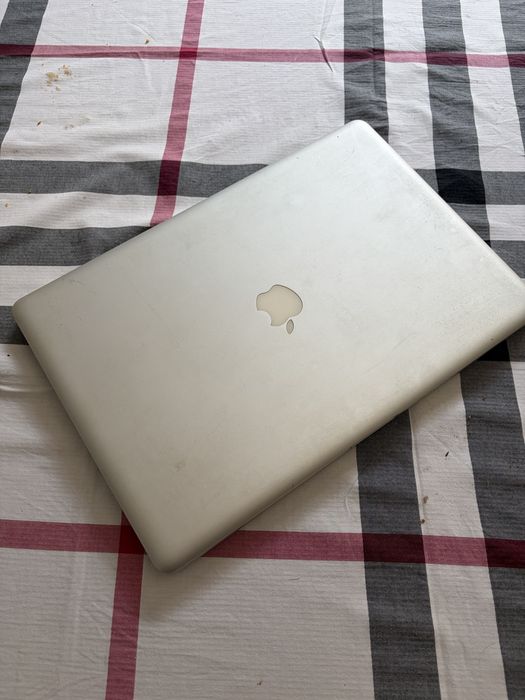 Macbookpro 17 polgadas usado de 2009