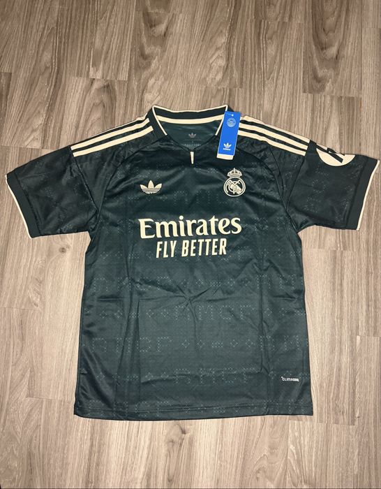 Camisola Real Madrid Bellingham 5 Adidas 26/27 – Tamanho L