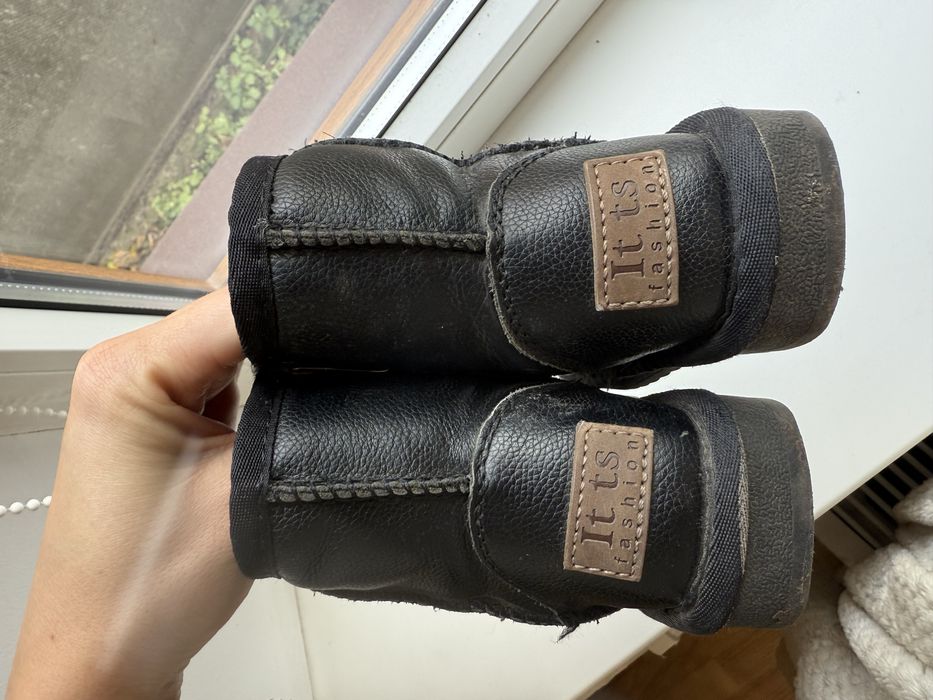 Уги дитячі шкіряні