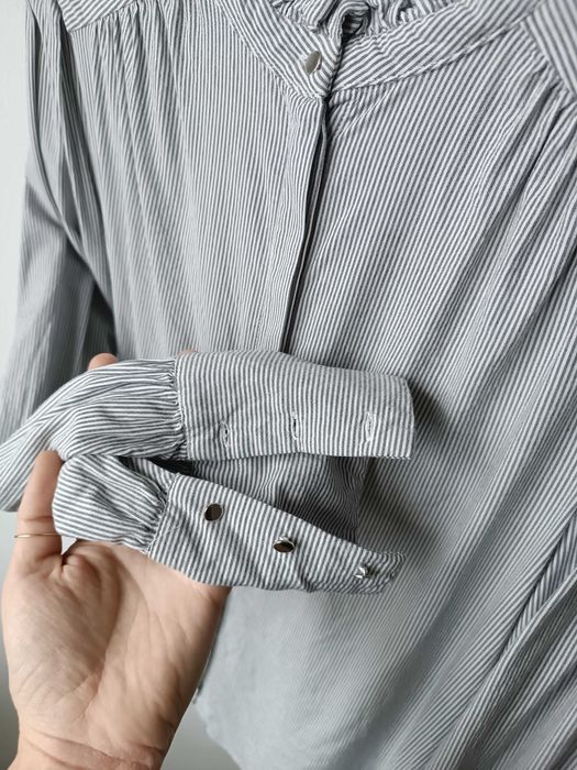 Koszula w prążki ze stójką