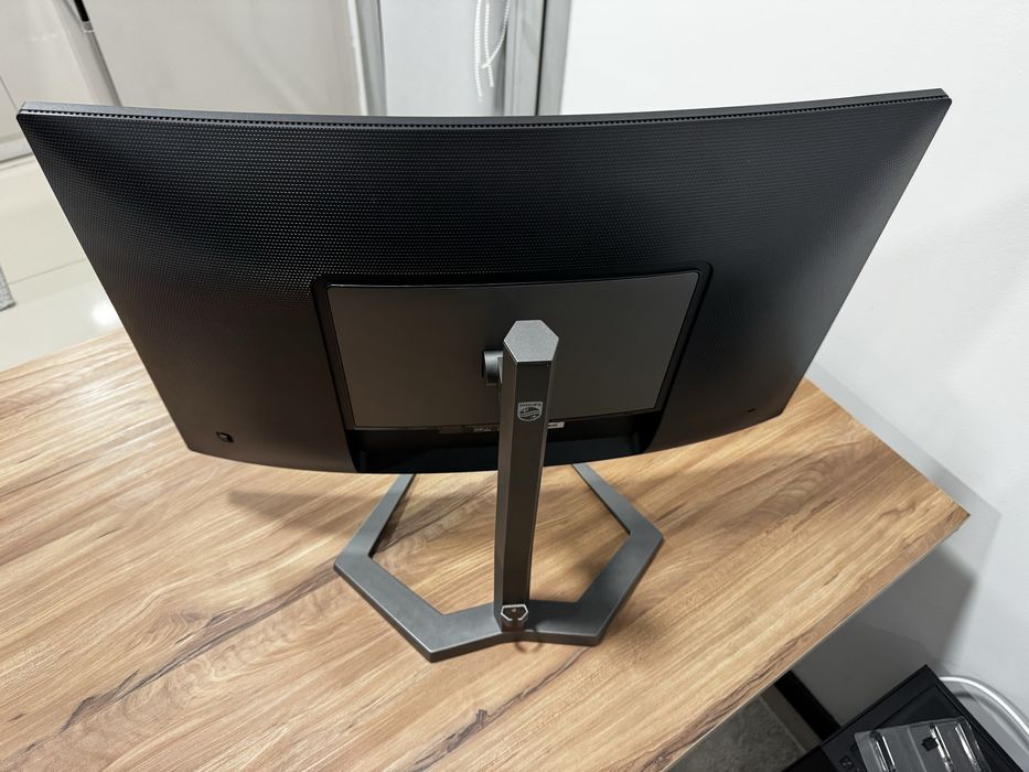 Monitor Gaming Curvo Philips Evnia 27 Curvo 240hz  Com Garantia