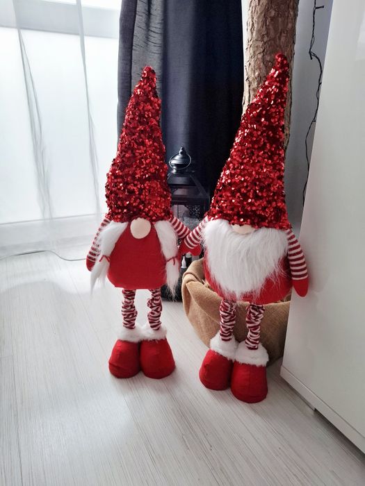 Sprzedam parkę  świątecznych skrzatów. Dekoracja święta