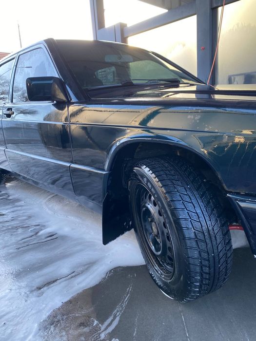 Продам Мерседес w201 (1986)