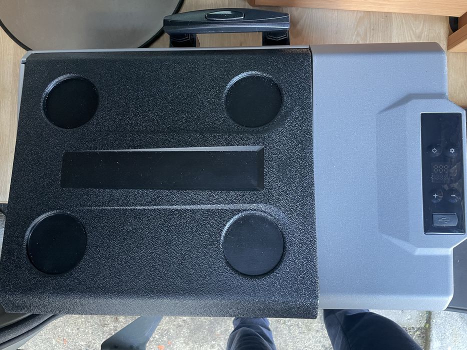 Lodówka turystyczna elektryczna Vigo Cool 30 l szara 12/24/230 V