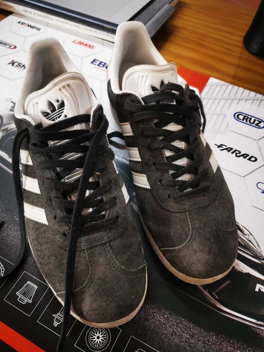 Adidas gazelle cinza 39 1/3