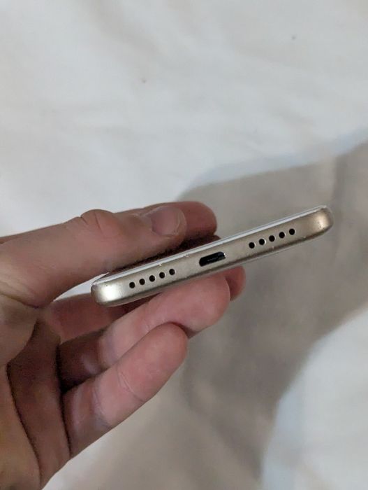 Redmi 4X, 2/16, HyperOS 2