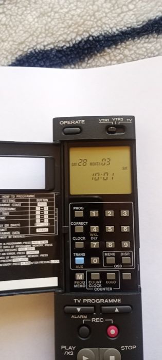 Pilot do  magnetowidu Hitachi VT-RM832E