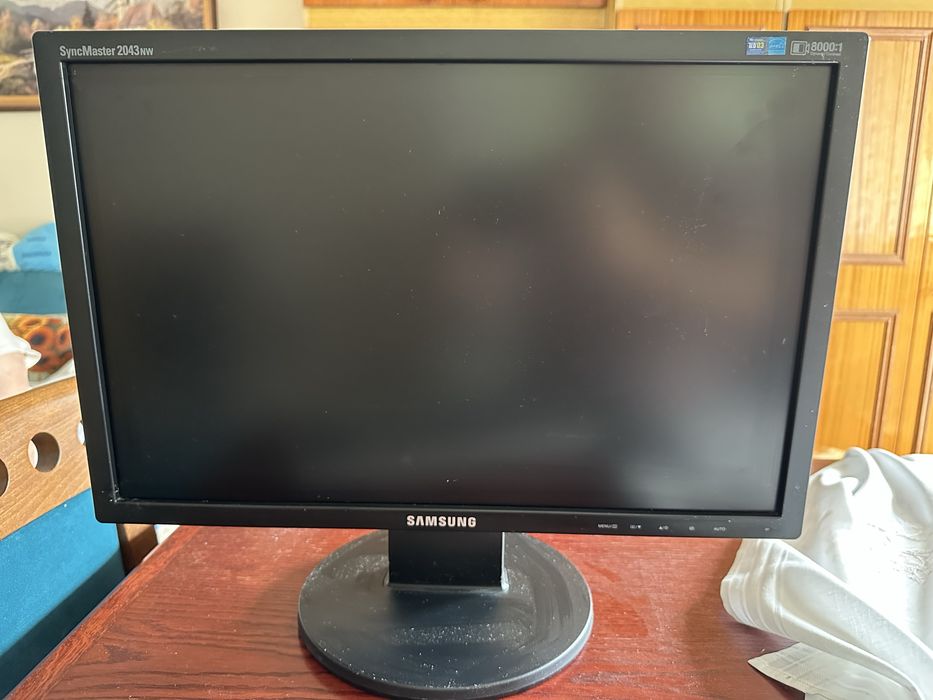 Samsung 2043NW 20" 1680x1050px 16:10 VGA
