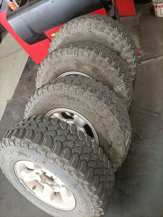Insa turbo Dakar 235/75R15