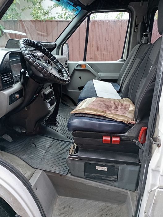 Продам автомобиль ЛТ35 автобус