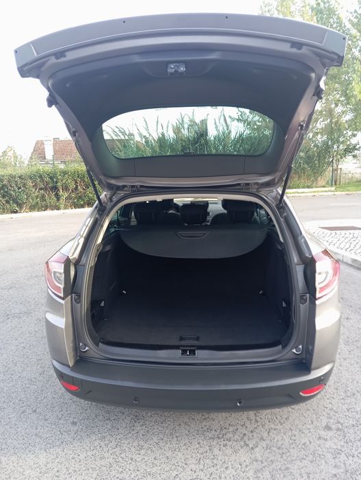 Renault Mégane Sport Tourer Limited 1.5 dCi APENAS 140000km