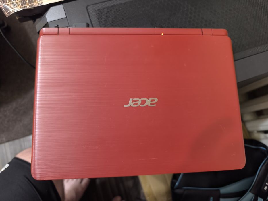 Ноутбук Acer Aspire A111-31-C1W5 + сумка в подарунок