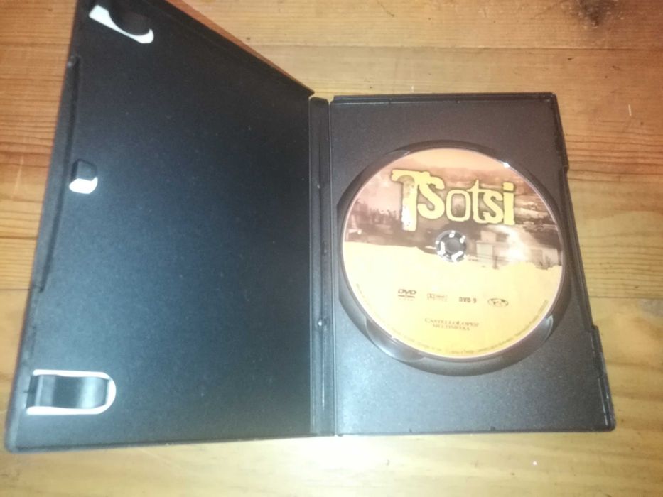 TSOTSI	DVD (legendado em Português)