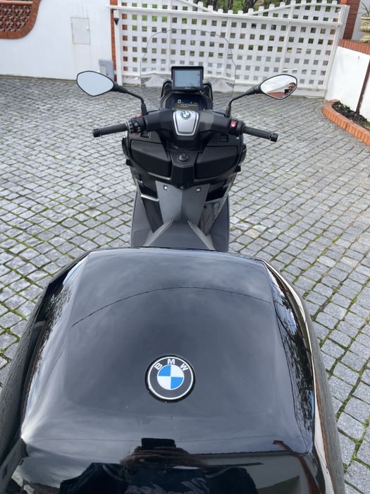 BMW C400GT Triple Black – Impecável – Muitos Extras