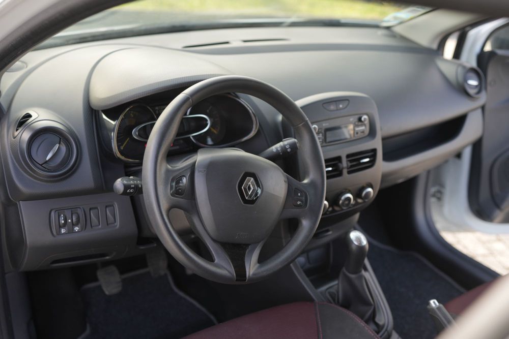 Renault Clio Comercial 1.5 dCi 2015 | Muito Económico | IVA Dedutível