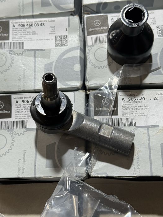 Наконечник накінечник  рульової рейки спрінтер Sprinter W906 W907