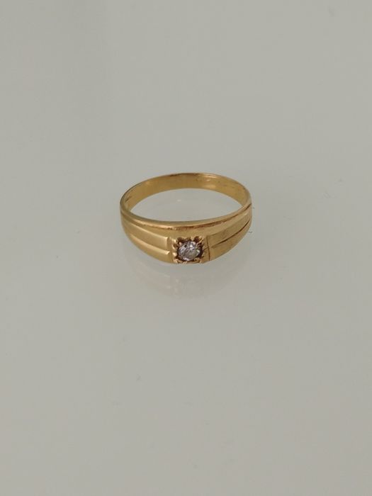 Anel em ouro de 19,2kt