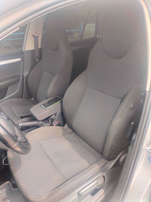 Автомобіль Skoda Octavia 2,0 л. дизель 2015