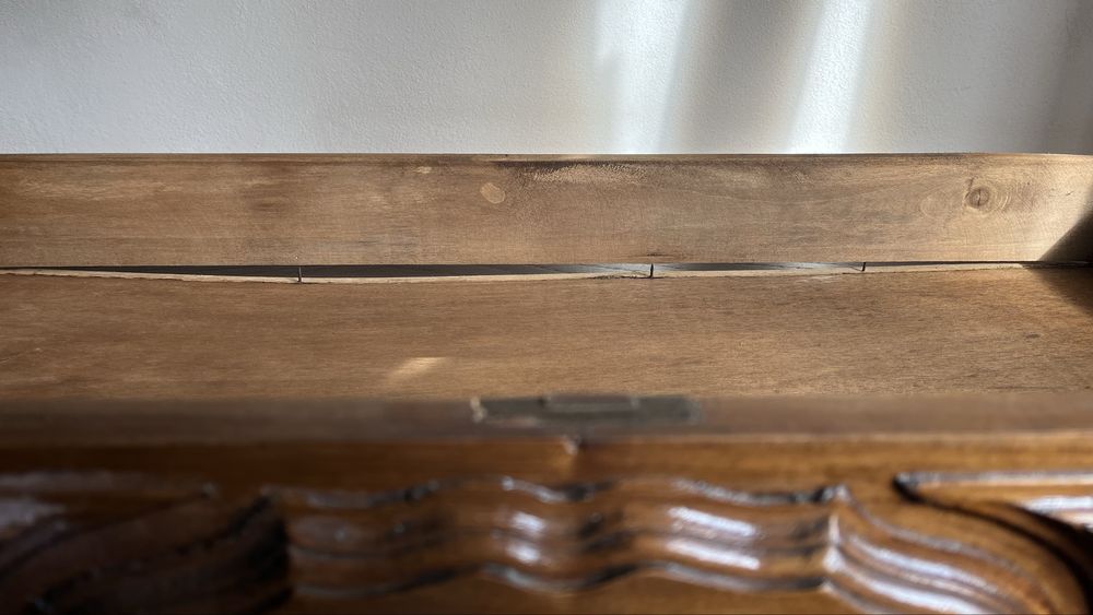 Cómoda + espelho estilo antigo