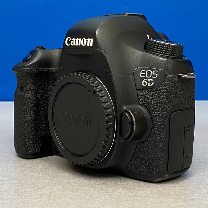 Canon EOS 6D (Corpo) - 20.2MP