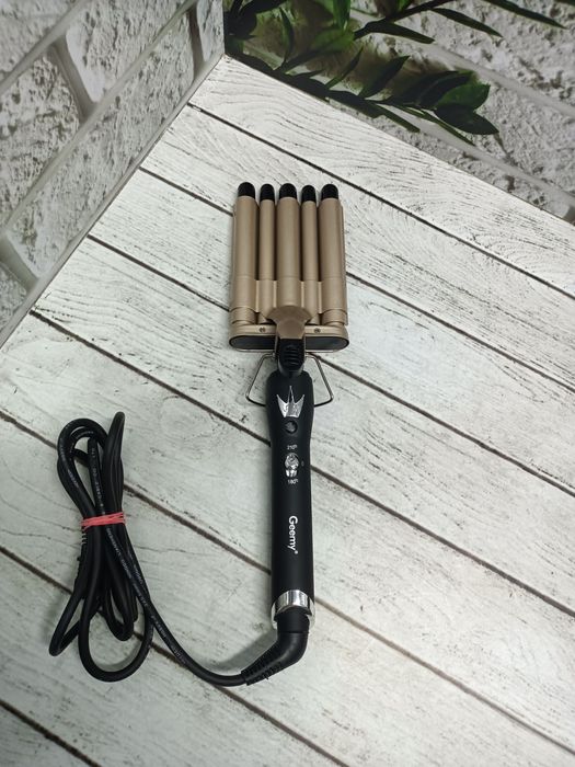 Плойка Gemei GM2933