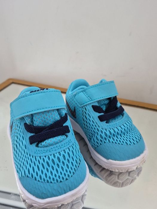 Кросівки 17 розмір, Nike