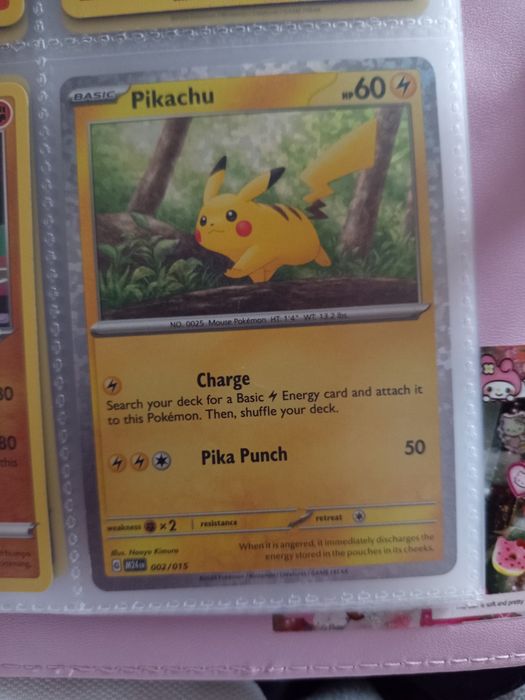 Набір карточок Pokémon з нової колекції