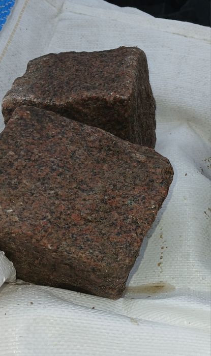 Kostka Kamień granitowy 8x11cm Vanga