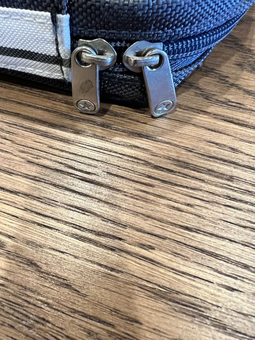 Pasta Converse para portátil.