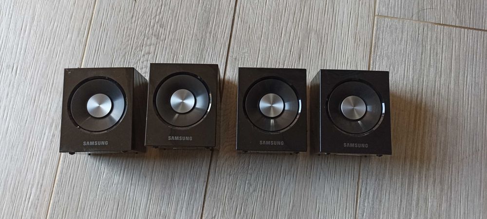 Kit colunas Samsung 5.1