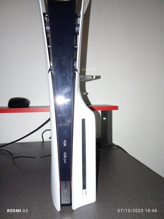 PlayStation 5 1TB novo + dualsense. Contém garantia