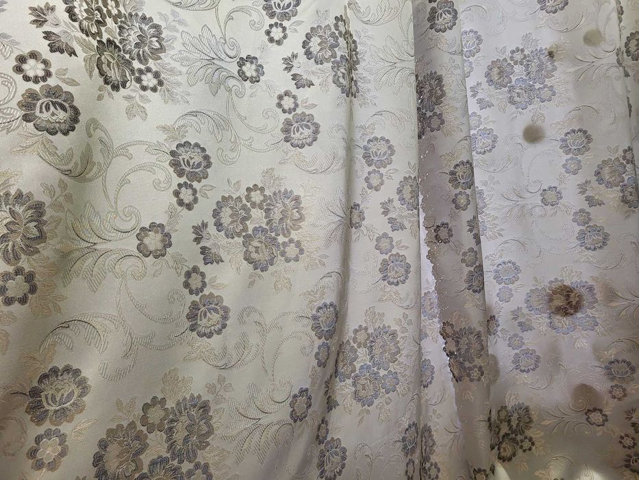 Штори в чудовому стані