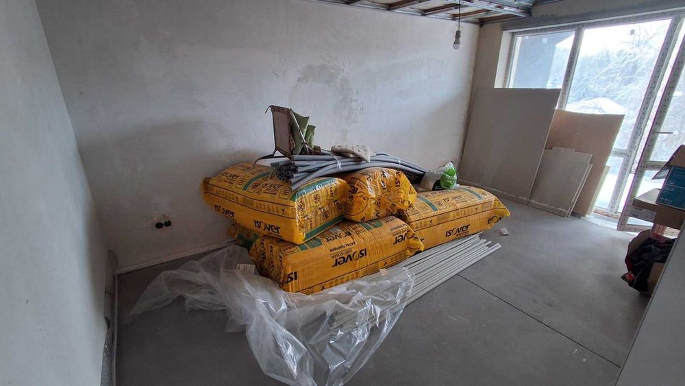 ПРОДАЄТЬСЯ ПЕНТХАУС з терасами у Ворзелі (1 км від Бучі)