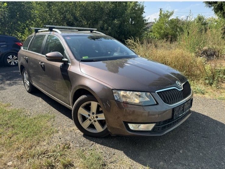 Розборка Skoda Octavia A7  шрот запчастини oktavia a7