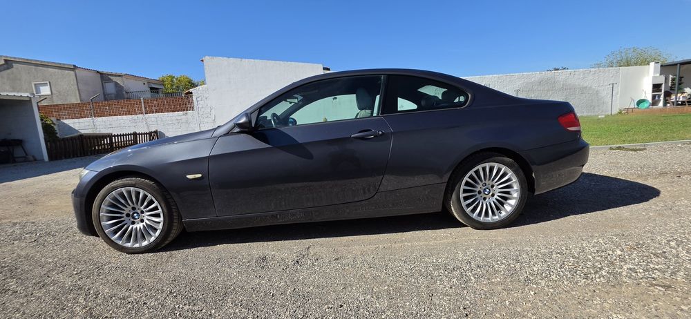 Bmw 320d E92 coupe foto 3