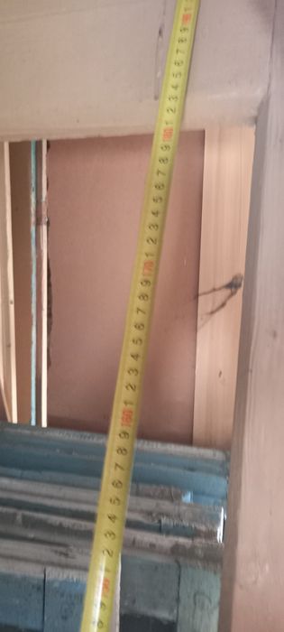 Старі двері вікна