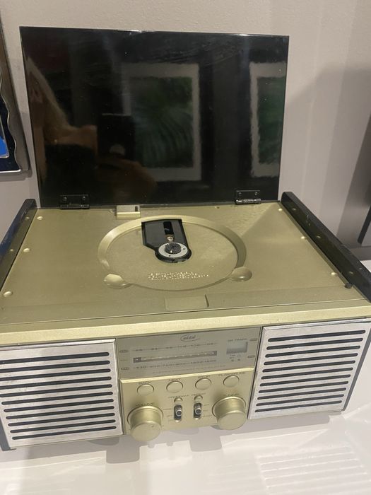 Sprzedam radio  retro