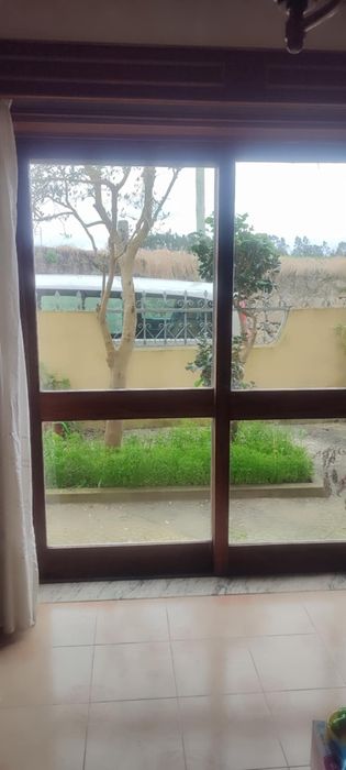Conjunto de 7 janelas de moradia