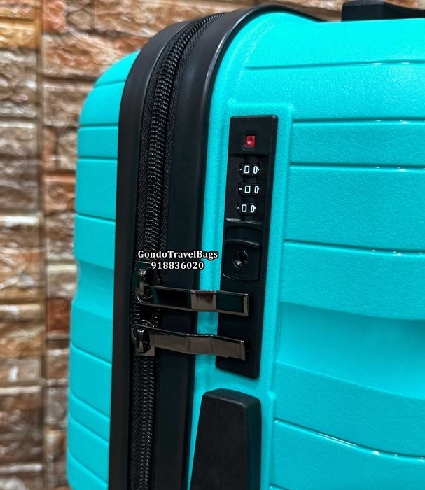 Mala Porão GRANDE 32Kg + Mala Cabine 8 a 10Kg NOVAS - POLIPROPILENO