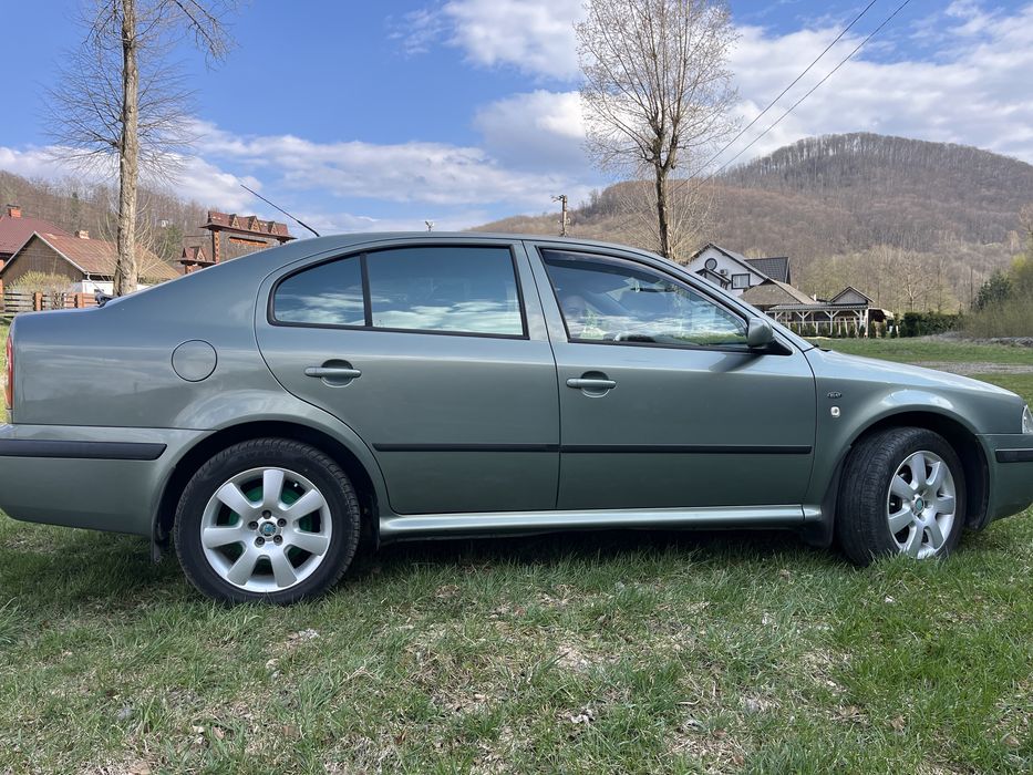 Шкода тур автомат