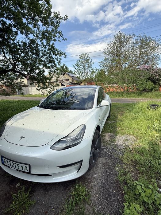 Сдам в аренду tesla model 3