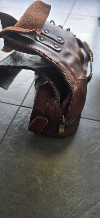 Buty ze skóry Dior  rozmiar 43  używane jak nowe