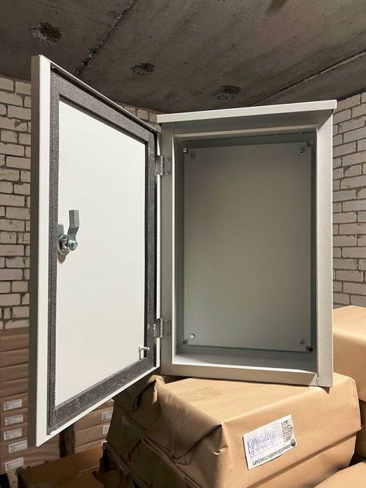 Герметичный щит (бокс) для зарядки электромобиля, металл 1,0 мм (IP65)