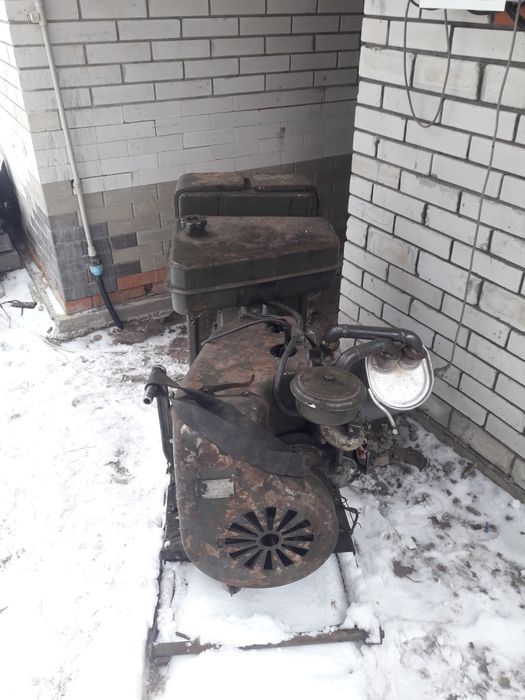 Генератор бензиновий