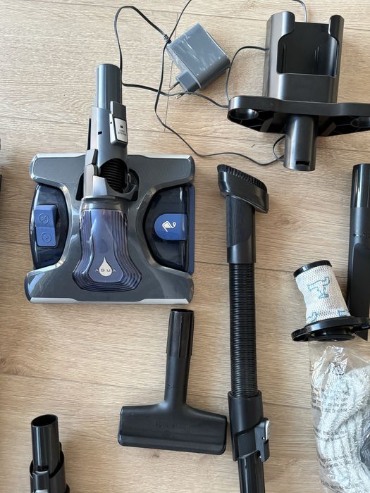 Odkurzacz X-Force Flex - zestaw z akcesoriami