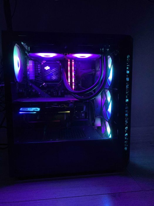 Komputer Gamingowy Ryzen 7 2700X / GTX 1660 6GB / 16GB RAM / SSD / RGB