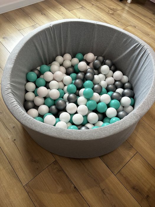 Сухий дитячий басейн з кульками діаметр 100см