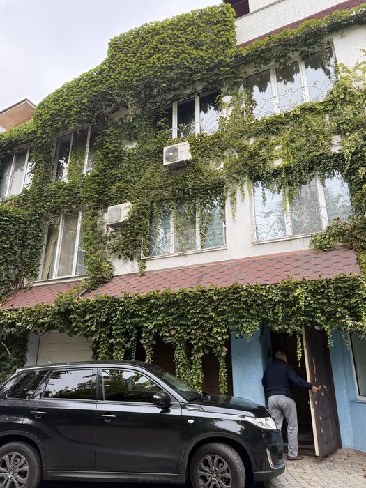 Сдам коттедж дительно